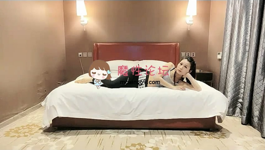 老哥约了个紧身裤苗条妹子啪啪 高难度站立69口交多种姿势操[1V470M][BT]-魔性福利