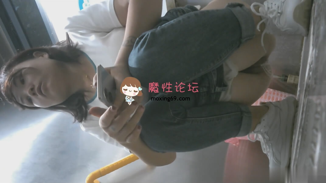 大神潜入师范学院附近公厕正面全景偷拍【1v+610M】【百度盘】-魔性福利