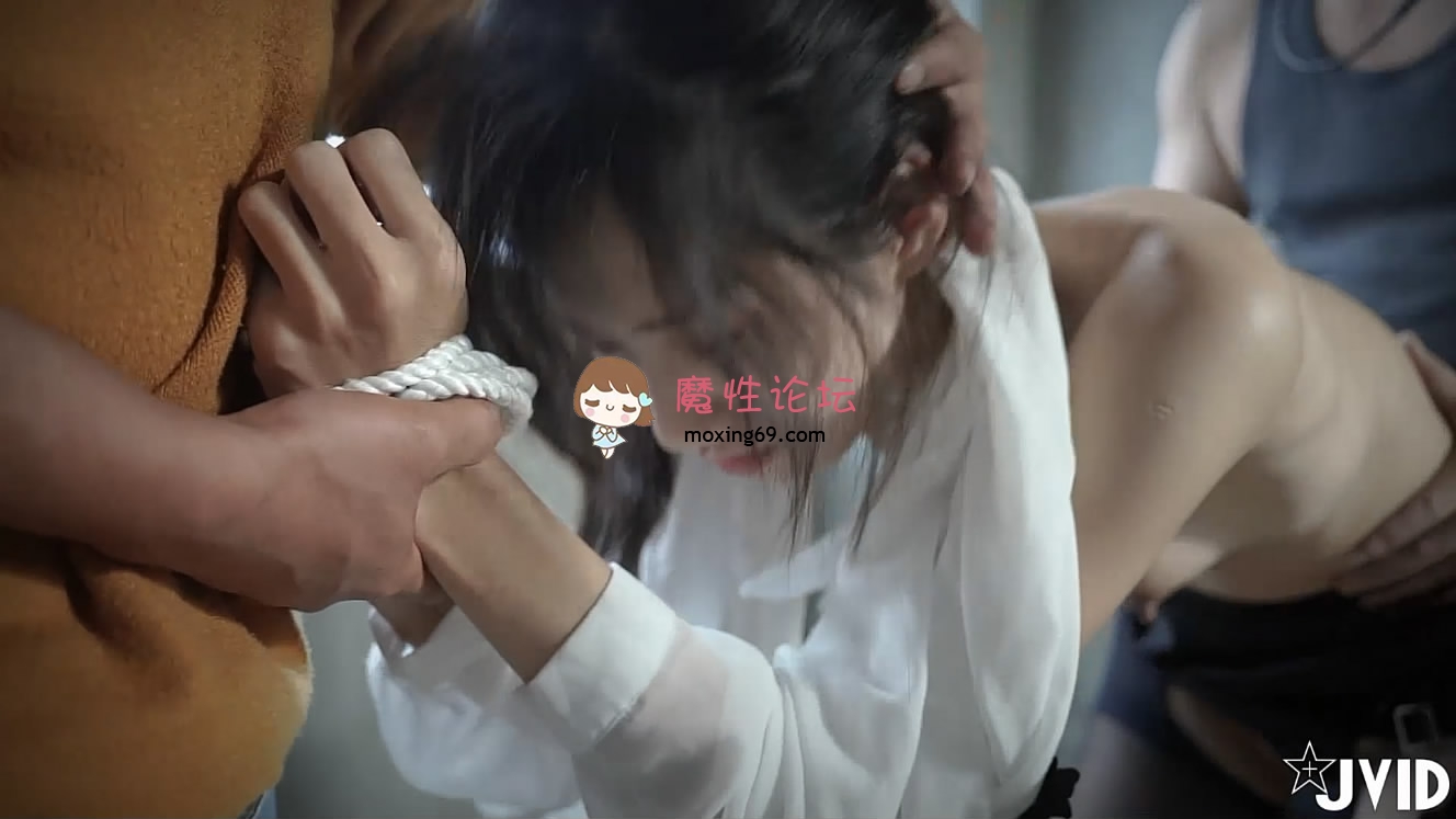 绝美JVID最新剧情片 素人首发尺度大作薰草工地水电工之狼狈围奸[1V516M][BT]-魔性福利