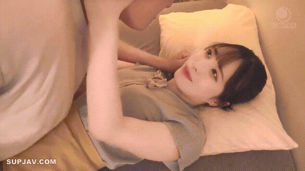 顶级反差尤物气质白领✿读稿件时被上司被趁机吃豆腐，压抑的呻吟让人浮想联翩！[LULU-224] 900M 磁力链接-魔性福利